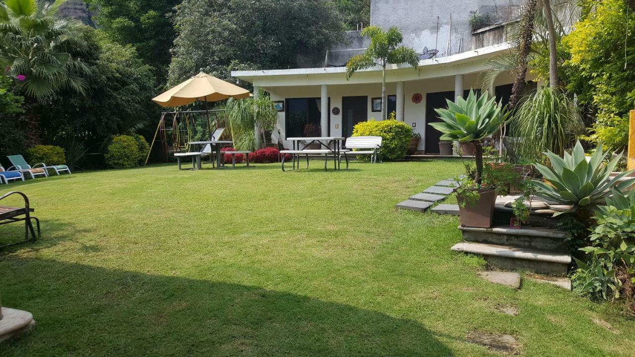 Posada Ehecaltepetl Calli เตโปซตลัน ภายนอก รูปภาพ
