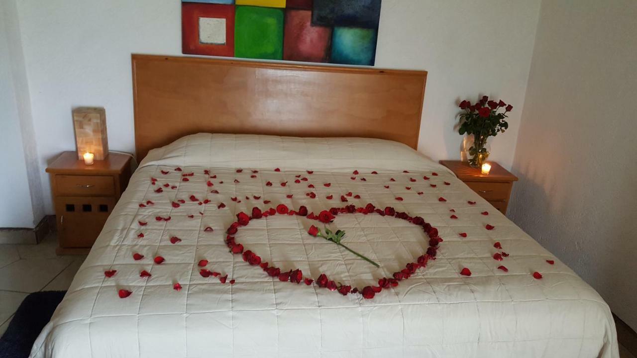 Posada Ehecaltepetl Calli เตโปซตลัน ภายนอก รูปภาพ